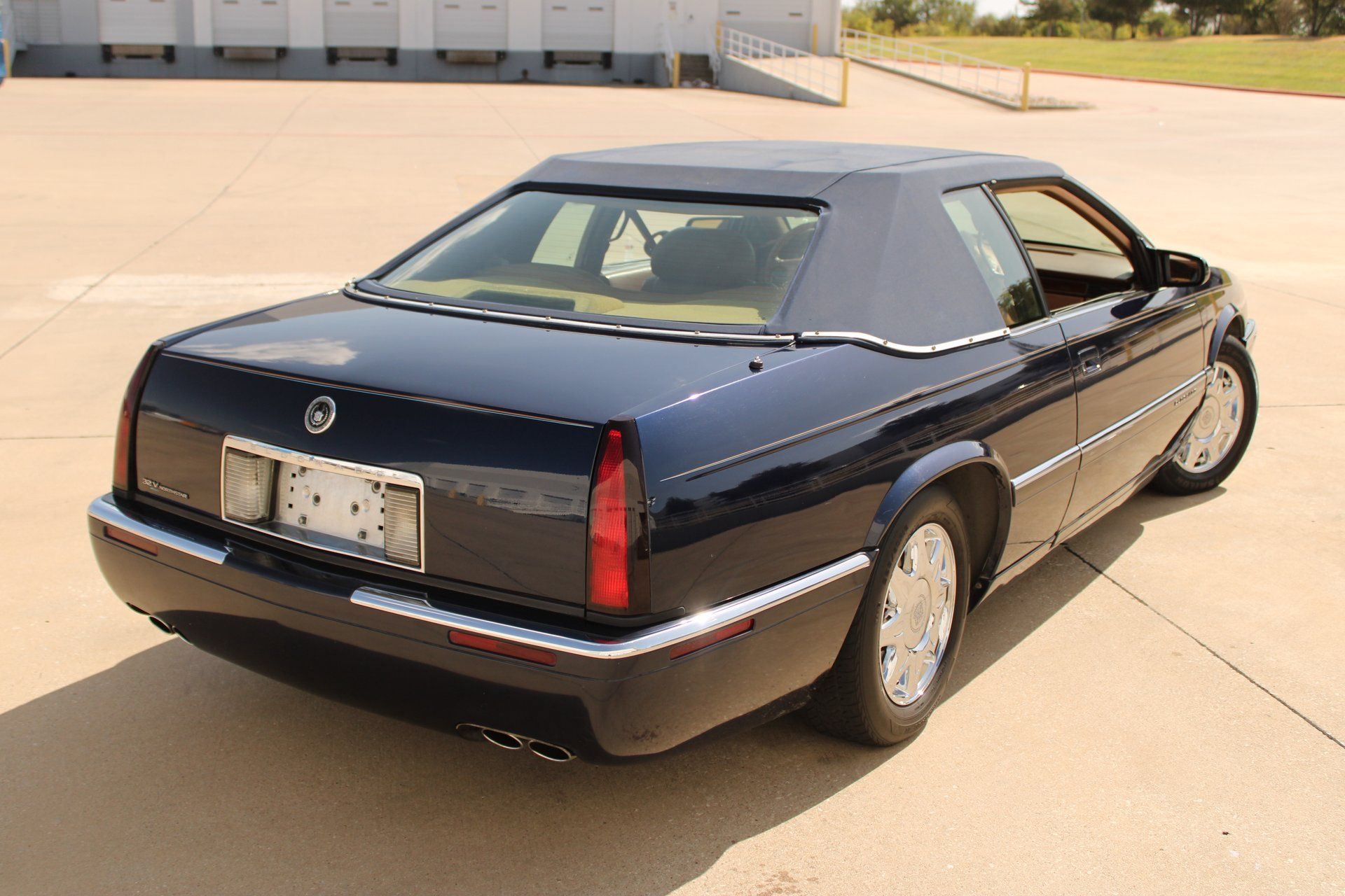 Used 1997 Cadillac Eldorado w/ Leather/Lumbar Pkg FWD image 14