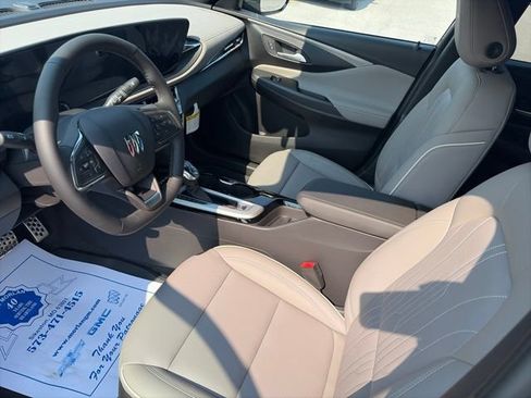 New 2026 Buick Envista Avenir FWD image 16