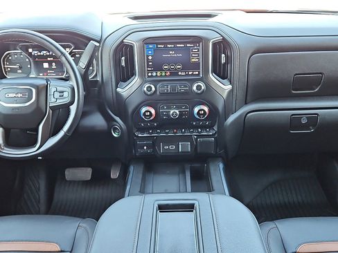 Used 2021 GMC Sierra 2500 AT4 w/ AT4 Premium Plus Package image 12