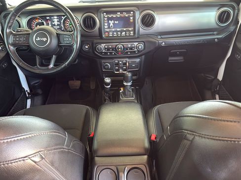 Used 2021 Jeep Wrangler Unlimited Sport AWD/4WD image 45