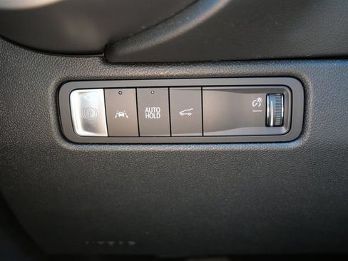 Used 2024 Chevrolet Equinox EV RS AWD/4WD image 17