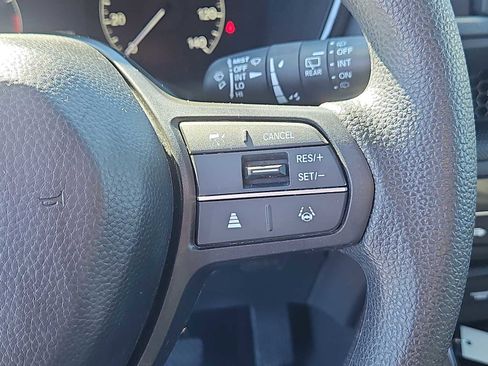 Used 2023 Honda CR-V EX image 18