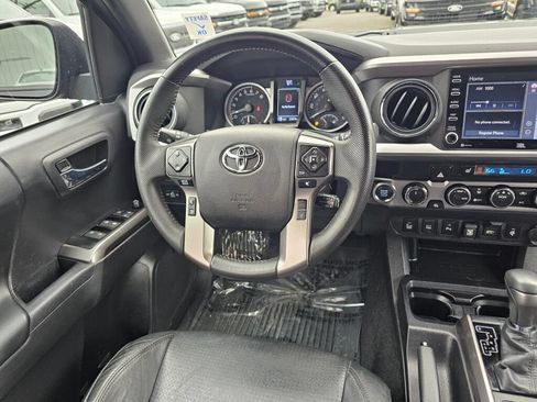Used 2023 Toyota Tacoma Limited w/ Black Out Package (TMS) AWD/4WD image 14