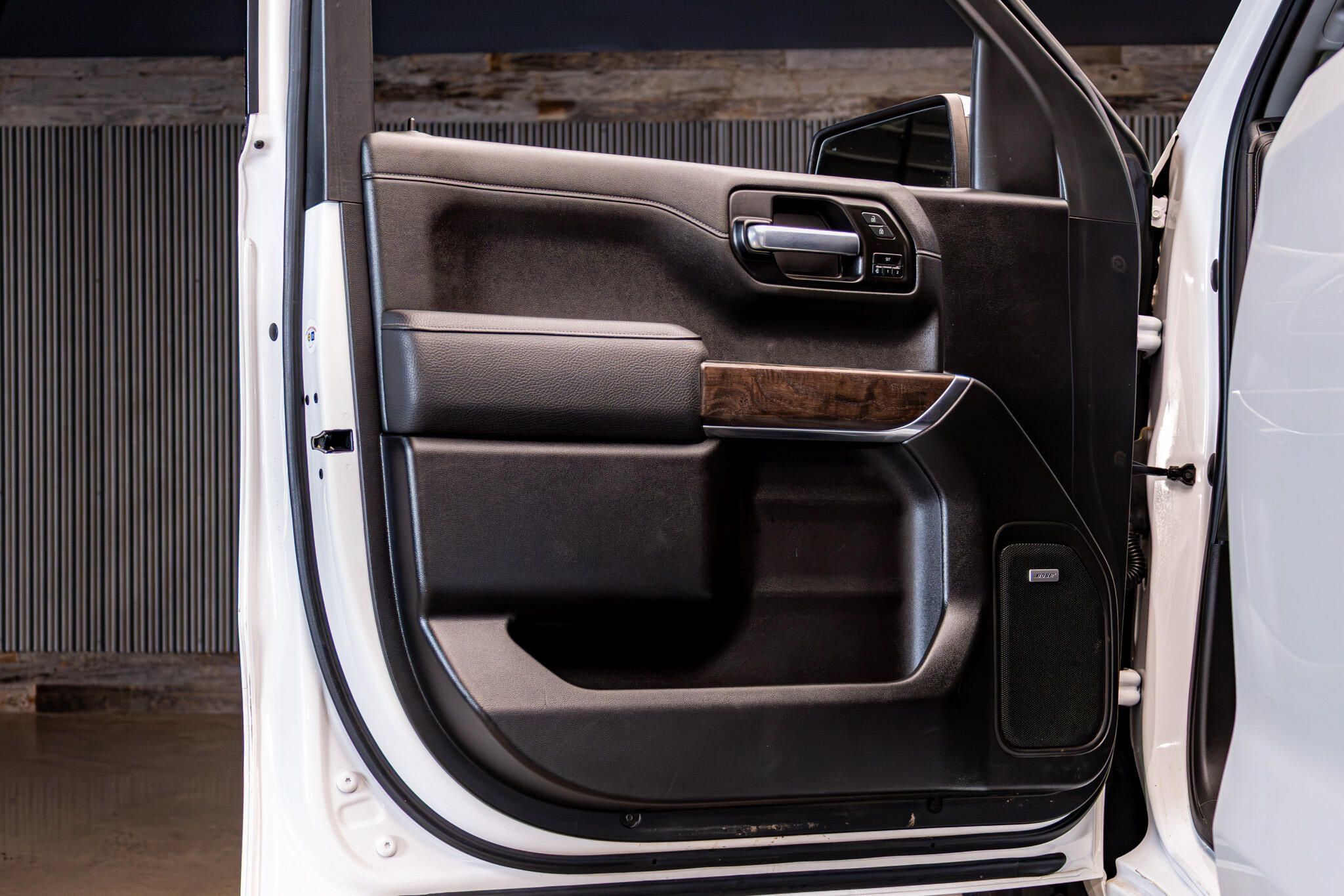 Used 2021 GMC Sierra 1500 Denali AWD/4WD image 39