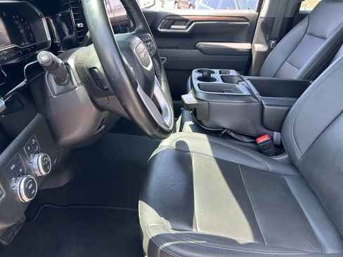 Used 2025 GMC Sierra 1500 SLT AWD/4WD image 14