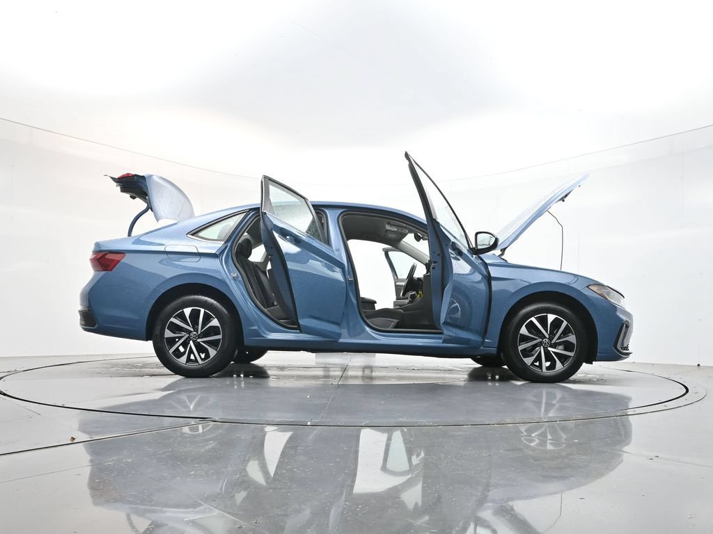 Used 2025 Volkswagen Jetta S FWD image 47