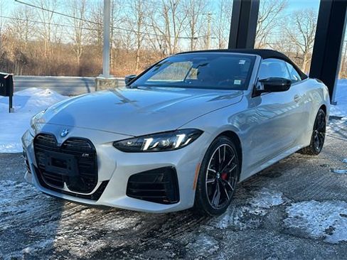 Used 2025 BMW 440i xDrive Convertible image 2