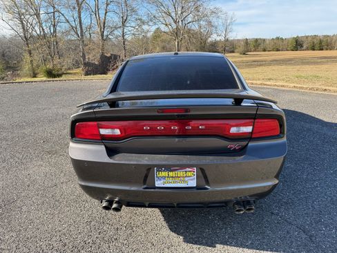 Used 2014 Dodge Charger R/T image 4