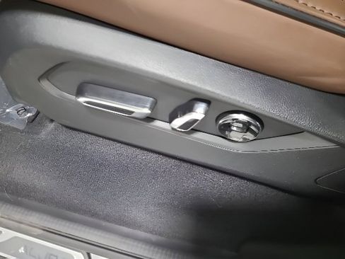 Used 2023 Acura MDX SH-AWD w/ Advance Package image 22