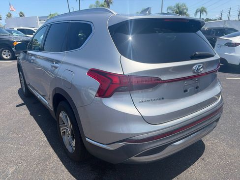 Used 2022 Hyundai Santa Fe SEL w/ Convenience + Premium Package FWD image 5