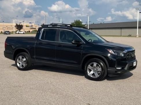 Used 2025 Honda Ridgeline RTL image 2