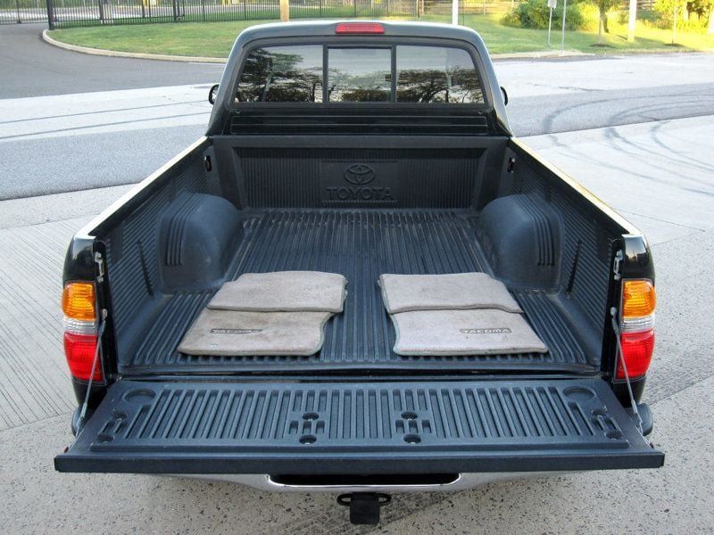 Used 2003 Toyota Tacoma 4x4 Xtracab V6 w/ SR5 Pkg image 15