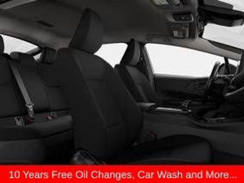 New 2026 Toyota Prius LE FWD image 23