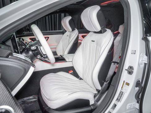 New 2026 Mercedes-Benz S 63 AMG S image 12