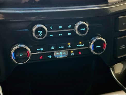 Used 2022 Ford F150 XLT w/ Equipment Group 302A High AWD/4WD image 11