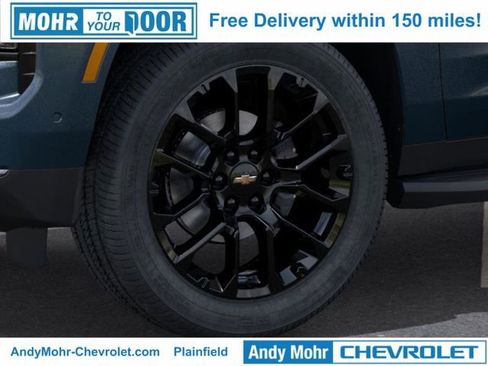New 2026 Chevrolet Suburban Premier w/ Sun And Tow Package image 9
