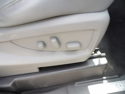 Used 2020 Chevrolet Tahoe LT RWD image 32