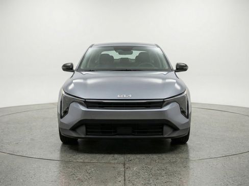 Used 2025 Kia K4 FWD image 2