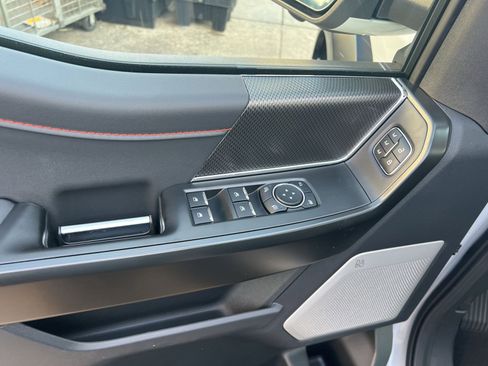 Used 2025 Ford F150 Raptor image 15