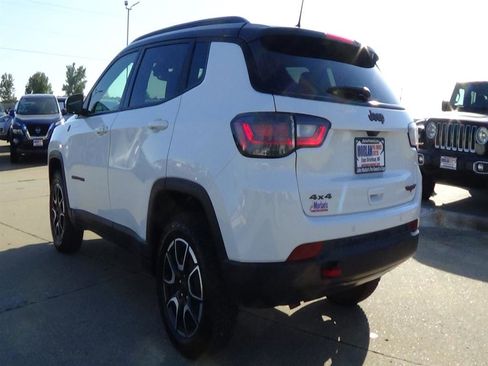 Certified 2024 Jeep Compass Trailhawk w/ Trailhawk Elite Group image 8