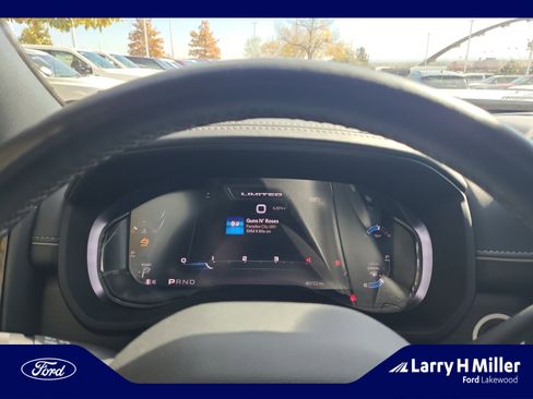 Used 2024 RAM 3500 Limited image 10