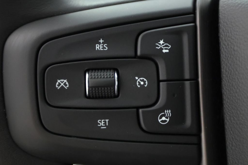 Used 2025 GMC Sierra 2500 AT4X AWD/4WD image 24