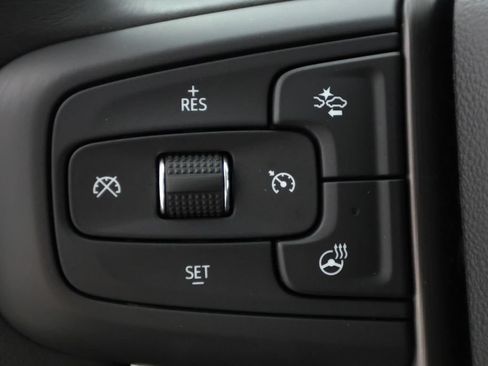 Used 2025 GMC Sierra 2500 AT4X AWD/4WD image 24