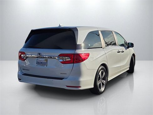 Used 2020 Honda Odyssey Touring image 4