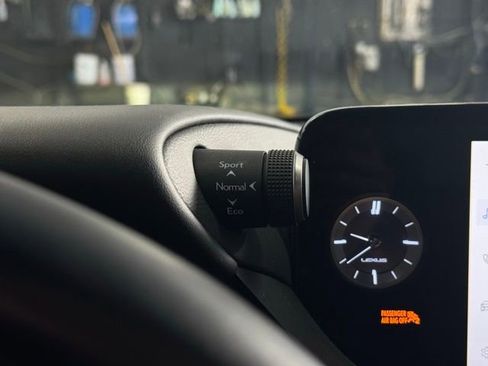 Used 2023 Lexus ES 350 w/ Premium Package image 30