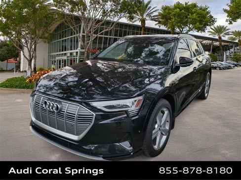 Used 2019 Audi e-tron Premium Plus image 1