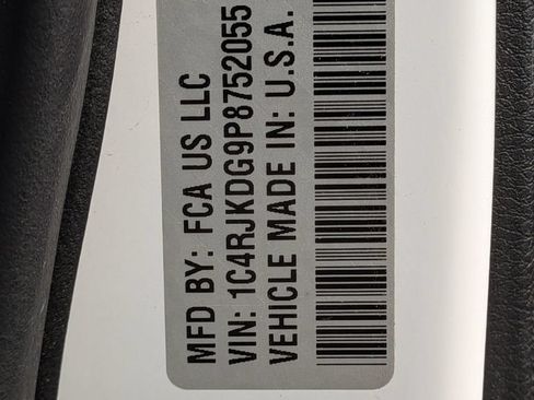 Used 2023 Jeep Grand Cherokee L Overland AWD/4WD image 32