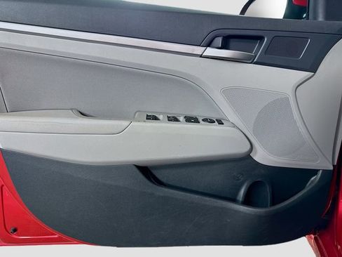 Used 2020 Hyundai Elantra Value Edition image 13