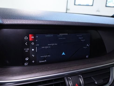 Used 2021 Alfa Romeo Stelvio Ti image 34