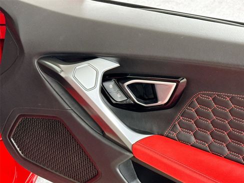 Used 2018 Lamborghini Huracan LP 580-2 image 29