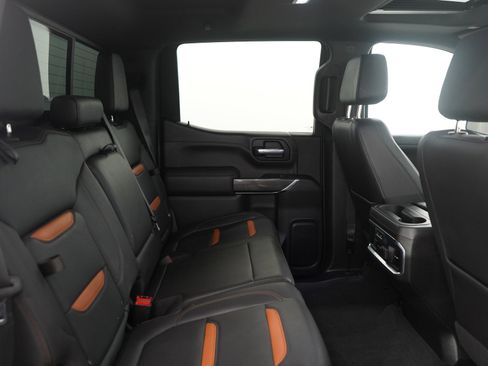 Used 2021 GMC Sierra 1500 AT4 w/ AT4 Value Package image 12