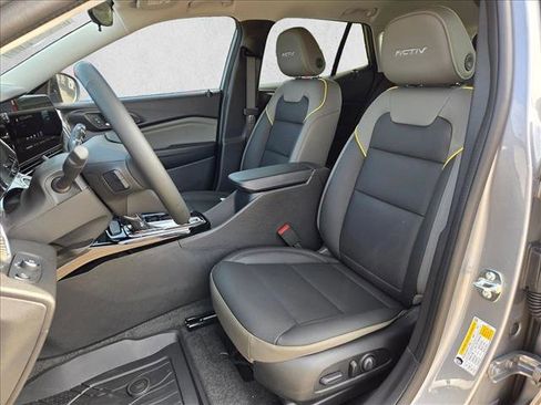 New 2026 Chevrolet Trax ACTIV w/ Sunroof Package image 4