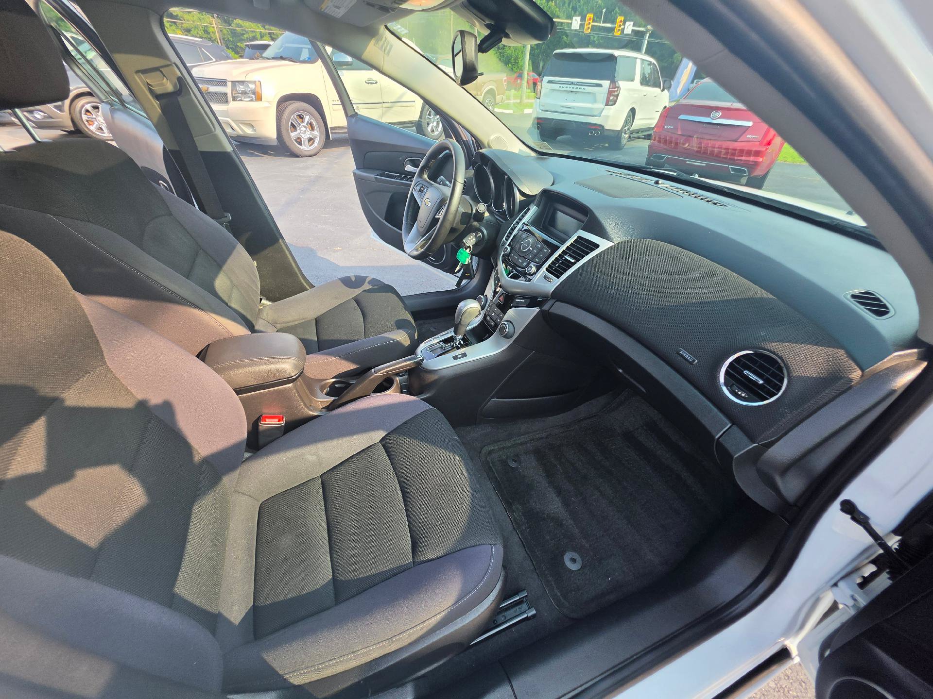 Used 2014 Chevrolet Cruze LT w/ All-Star Edition FWD image 10