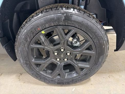 New 2026 Ford Maverick XLT AWD/4WD image 8