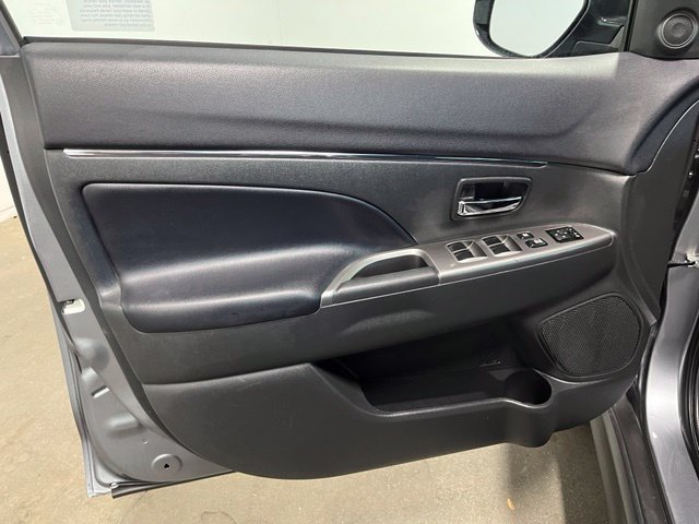 Used 2024 Mitsubishi Outlander Sport SE AWD/4WD image 20