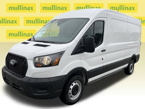 New 2026 Ford Transit 250 148 Medium Roof RWD image 13
