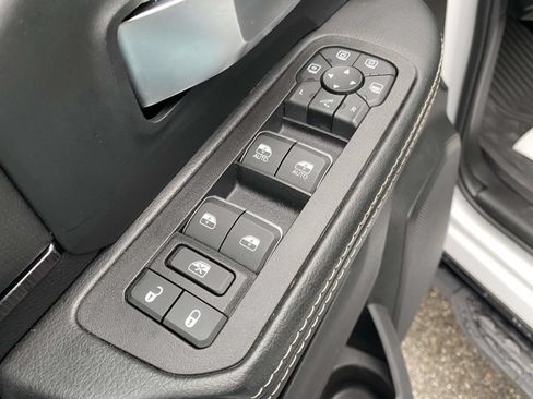 Used 2025 RAM 2500 Rebel w/ Rebel Level 1 Equipment Group AWD/4WD image 18