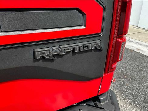 Used 2019 Ford F150 Raptor w/ Equipment Group 802A Luxury image 17