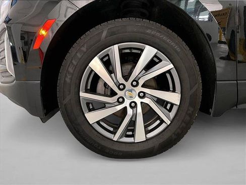 Used 2023 Chevrolet Equinox LT AWD/4WD image 10