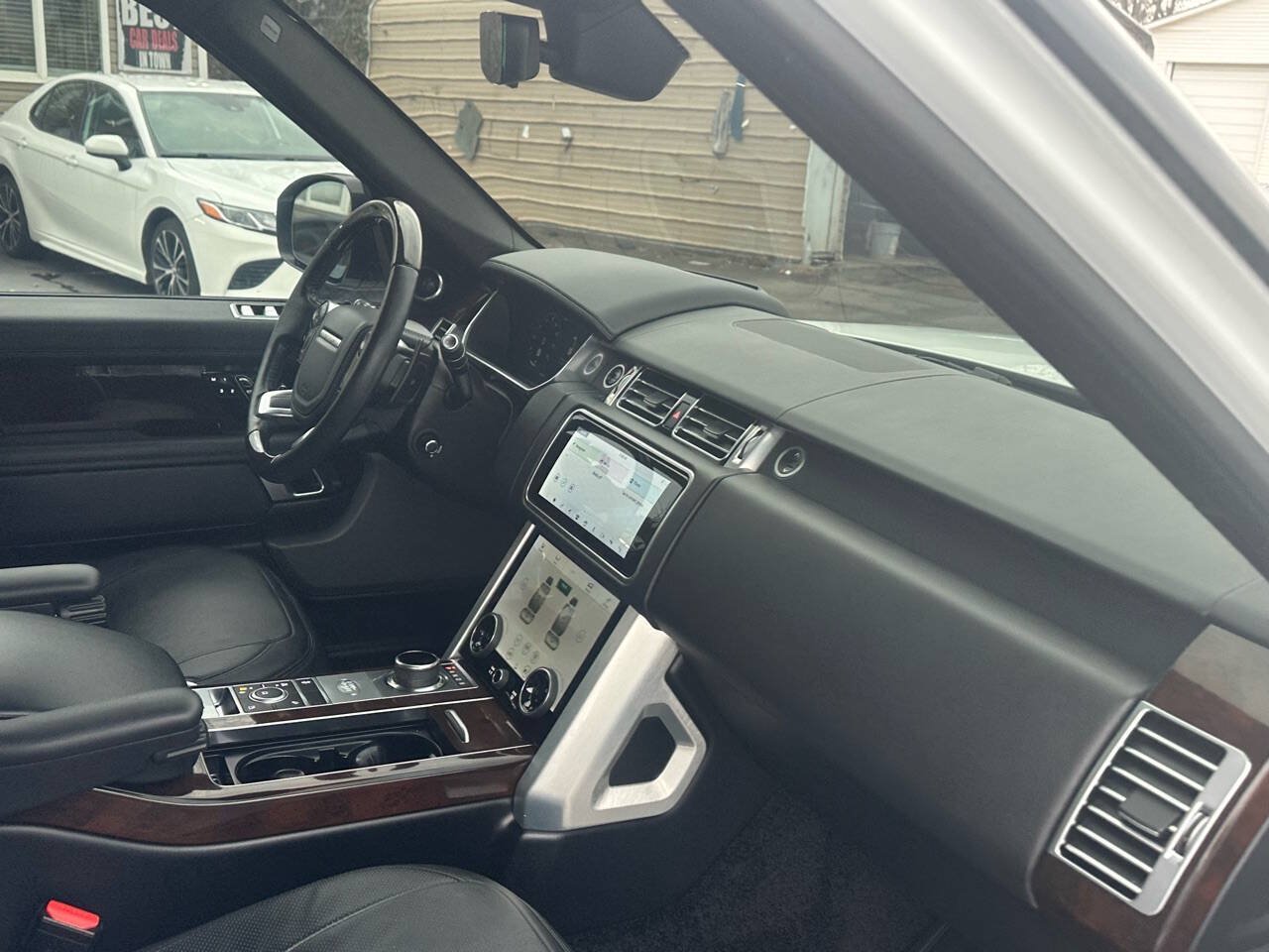 Used 2021 Land Rover Range Rover P525 Westminster Edition AWD/4WD image 21