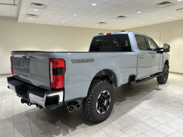 New 2027 Ford F350 Lariat w/ Tremor Off-Road Package AWD/4WD image 5