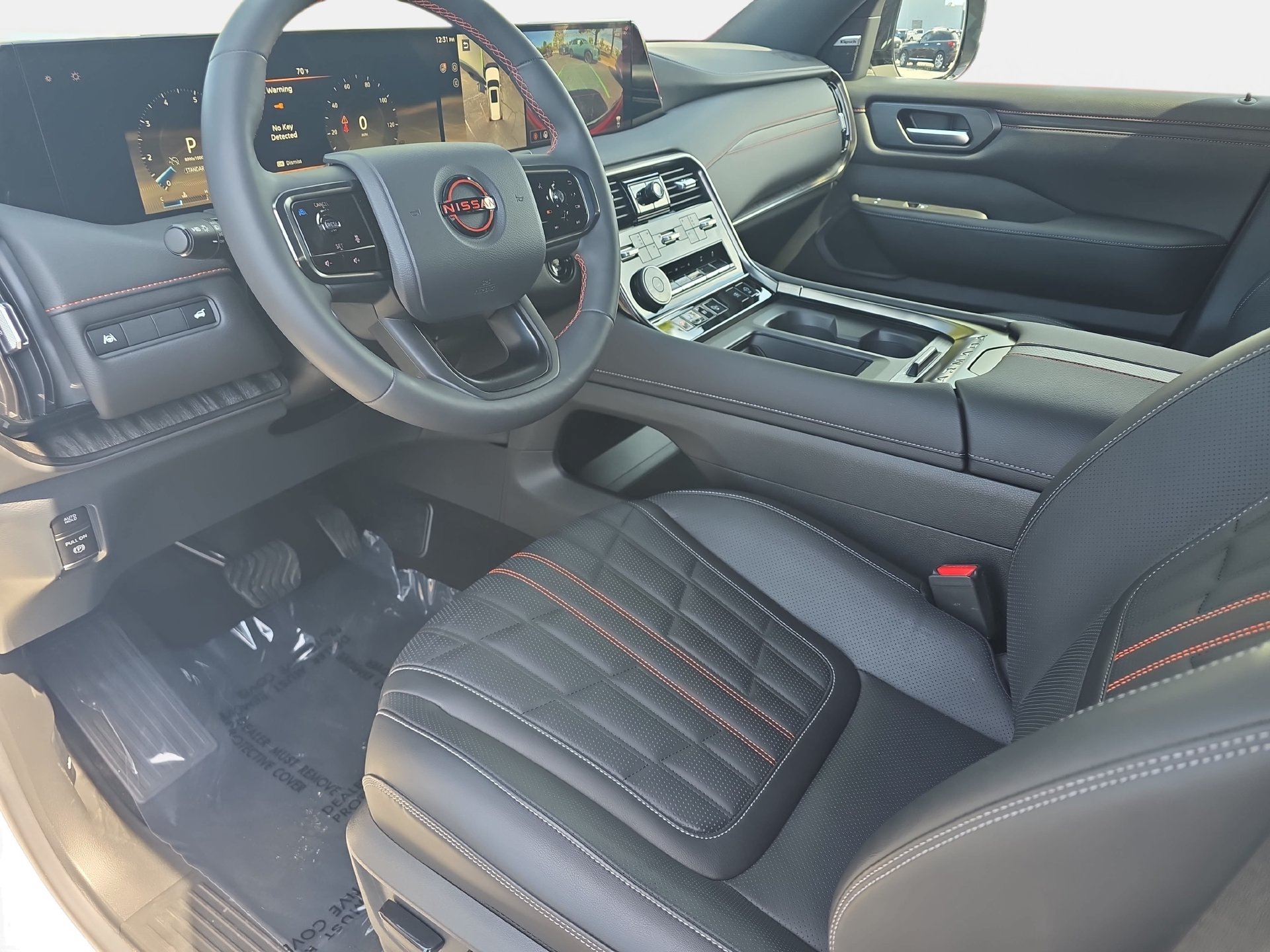 Used 2025 Nissan Armada PRO-4X AWD/4WD image 16
