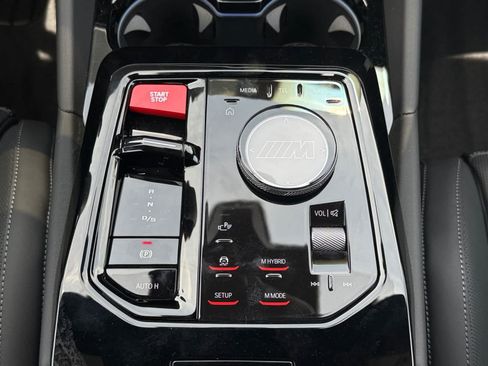 New 2027 BMW M5 w/ Executive Package AWD/4WD image 28
