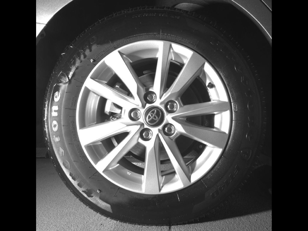Used 2025 Toyota Camry LE FWD image 11