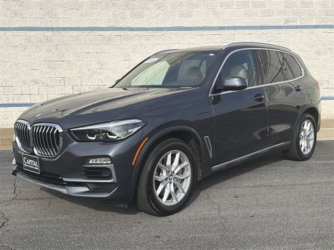 Used 2021 BMW X5 xDrive45e w/ Premium Package image 3