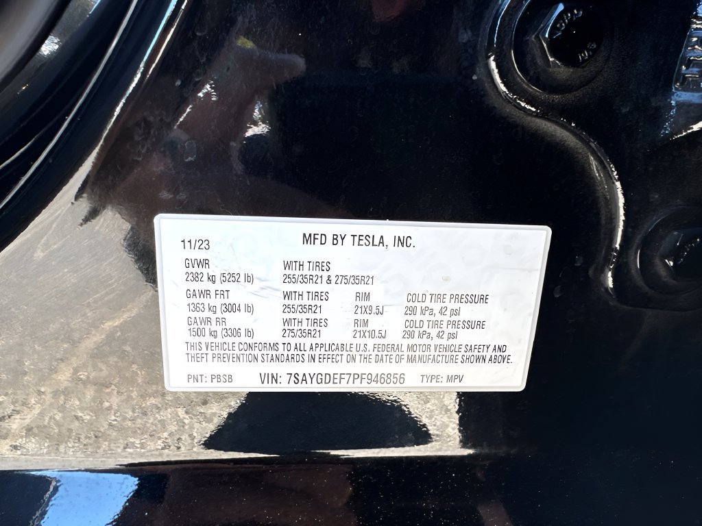 Used 2023 Tesla Model Y Performance AWD/4WD image 34